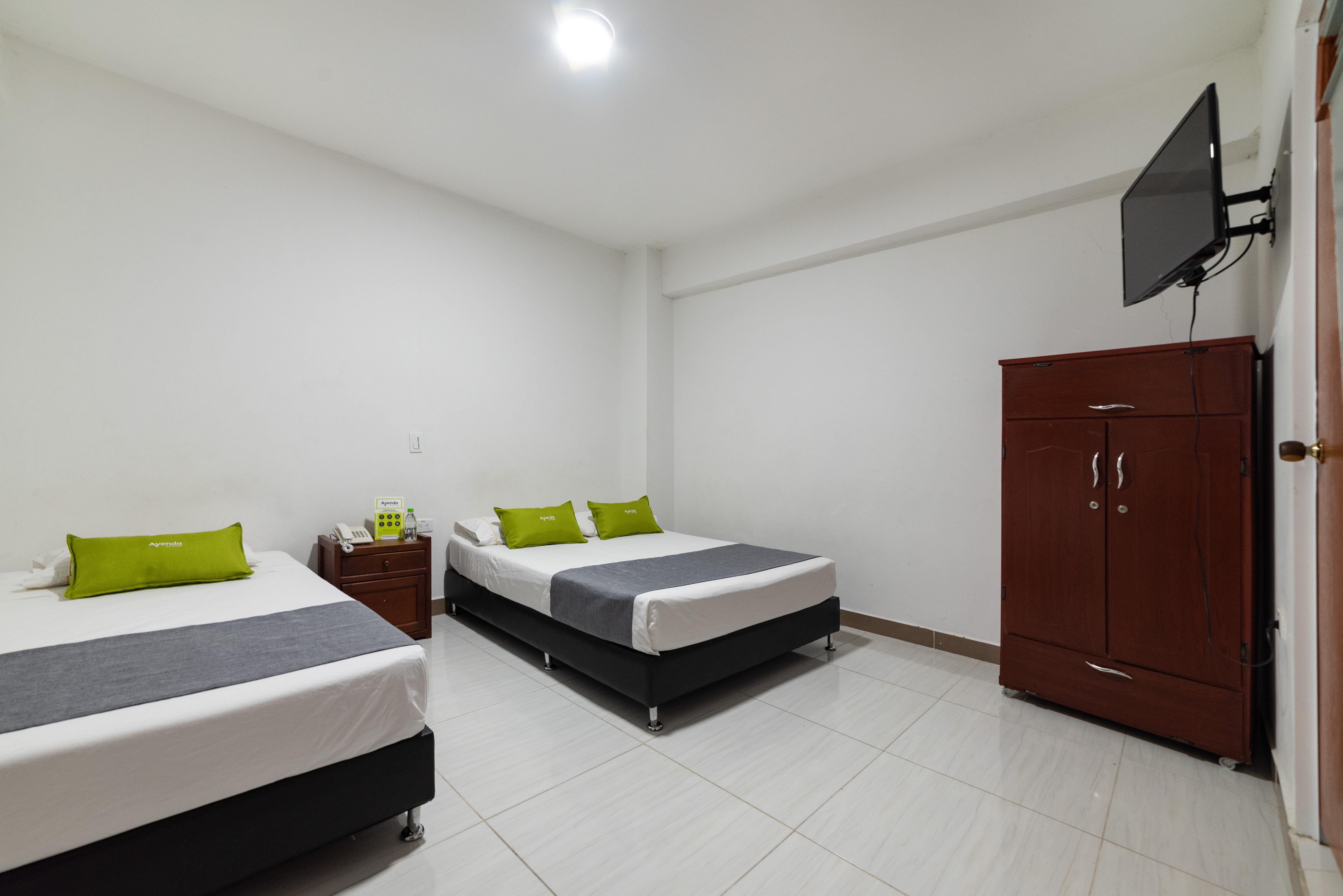 Ayenda 1234 Imperio 70 Hotel เมเดยิน ภายนอก รูปภาพ