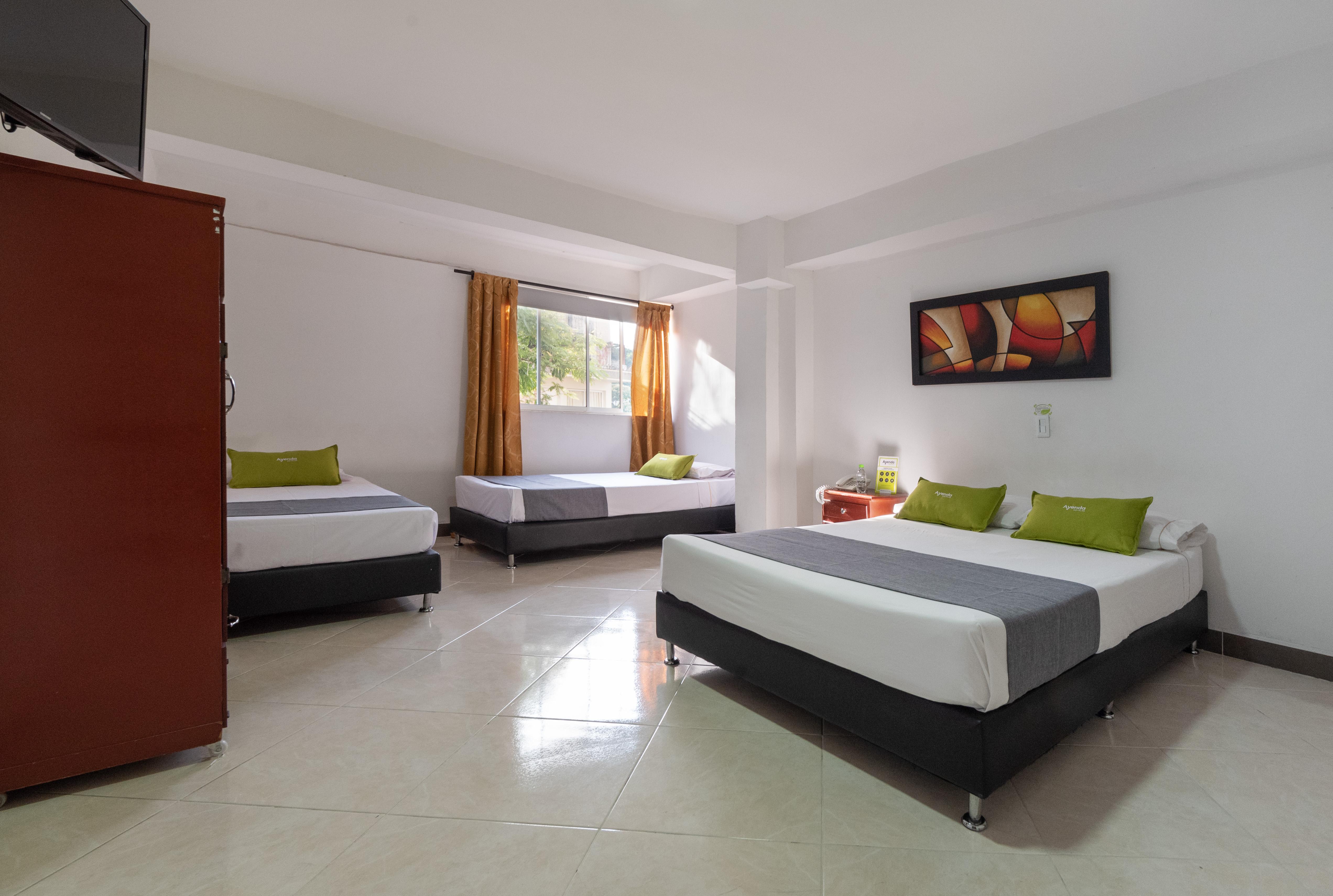 Ayenda 1234 Imperio 70 Hotel เมเดยิน ภายนอก รูปภาพ